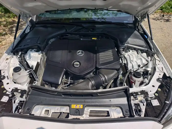 Mercedes-Benz C-Class 2024 Model C 200 L Sports Edition – фото 5