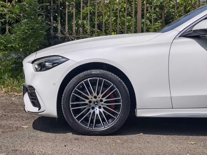 Mercedes-Benz C-Class 2024 Model C 200 L Sports Edition – фото 7