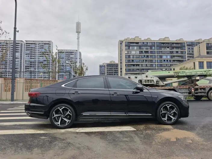 Volkswagen Passat 2023 Model 330TSI Starry sky Deluxe Edition – фото 8