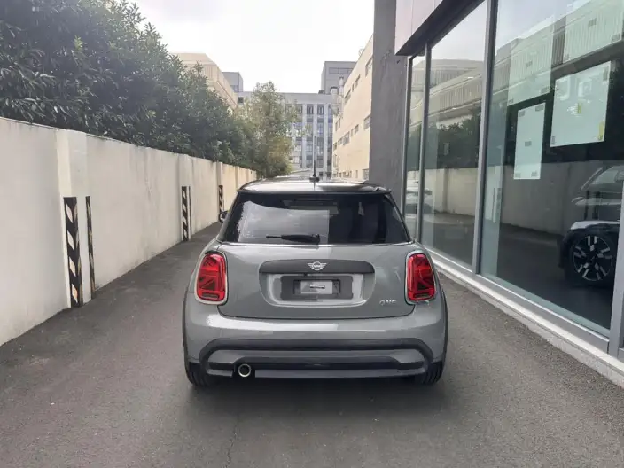 MINI 2022 Model 1.5T ONE