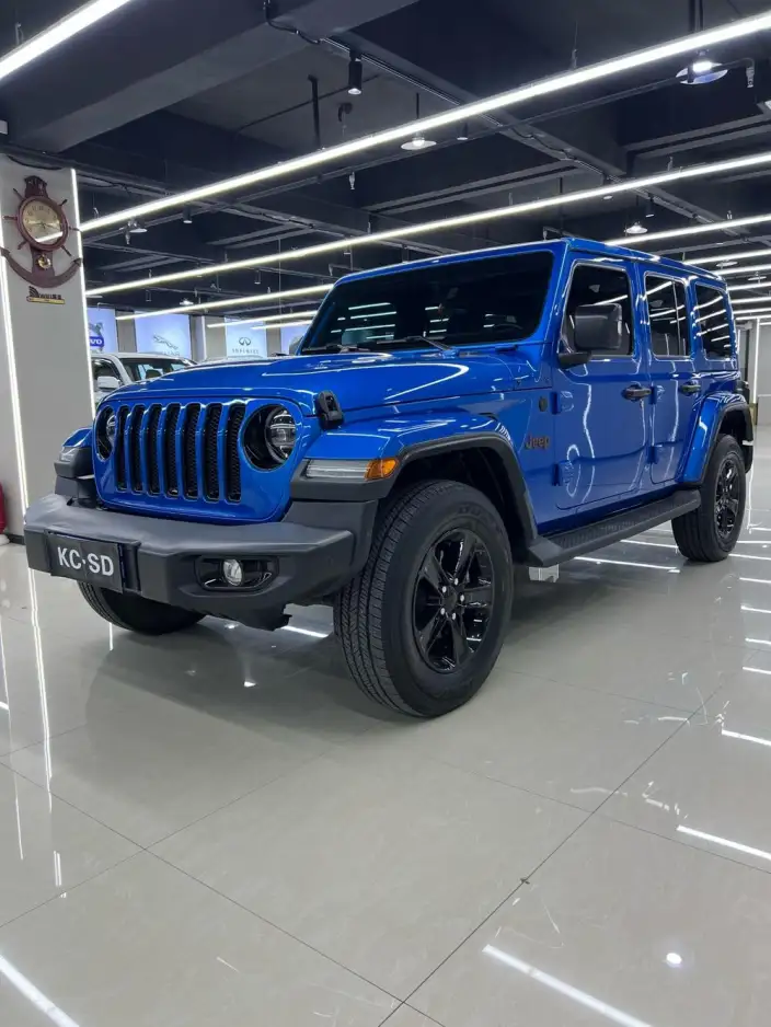 Jeep Wrangler 2023 Model 2.0T Automatic 4WD 5 seat Parallel Imported – фото 1