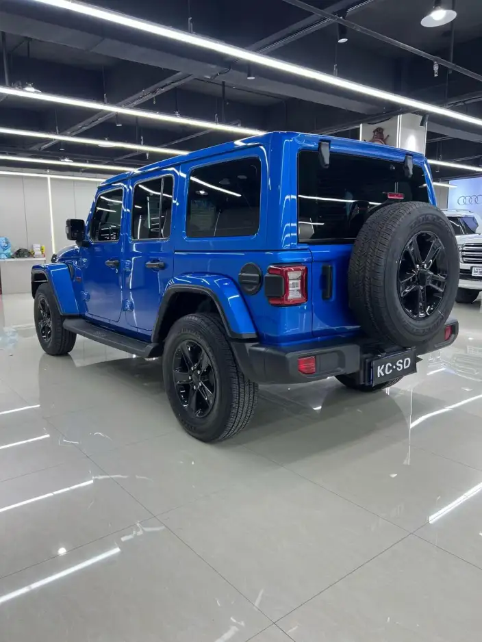 Jeep Wrangler 2023 Model 2.0T Automatic 4WD 5 seat Parallel Imported – фото 4