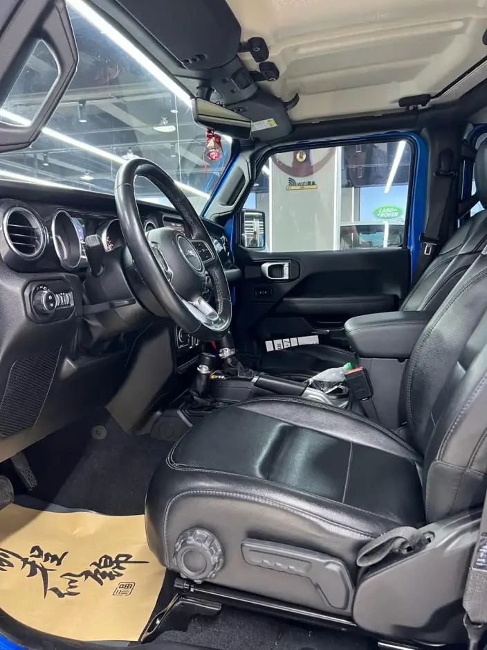 Jeep Wrangler 2023 Model 2.0T Automatic 4WD 5 seat Parallel Imported – фото 7