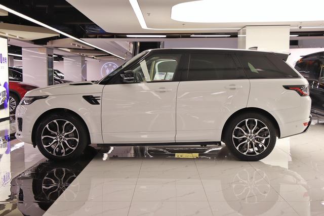Land Rover Range Rover Sport 2022 3.0 L6 Stealth – фото 3