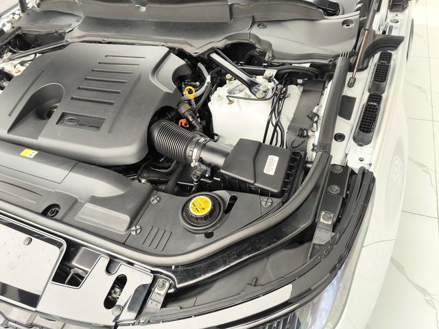 Land Rover Range Rover Sport 2022 3.0 L6 Stealth – фото 32