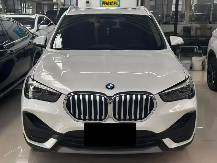 BMW X1 2021 Model Facelift sDrive20Li Fashion Model – фото 2