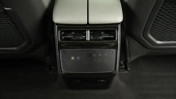 ZEEKR 001 2023 Model WE Edition 86kWh 4WD – фото 10