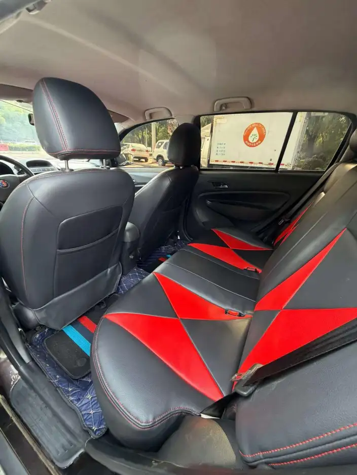 Geely Boyue 2022 Model Geely Boyue X 1.8TD DCT Smart Prestige Model – фото 7