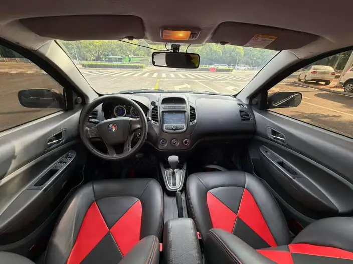 Geely Boyue 2022 Model Geely Boyue X 1.8TD DCT Smart Prestige Model – фото 9