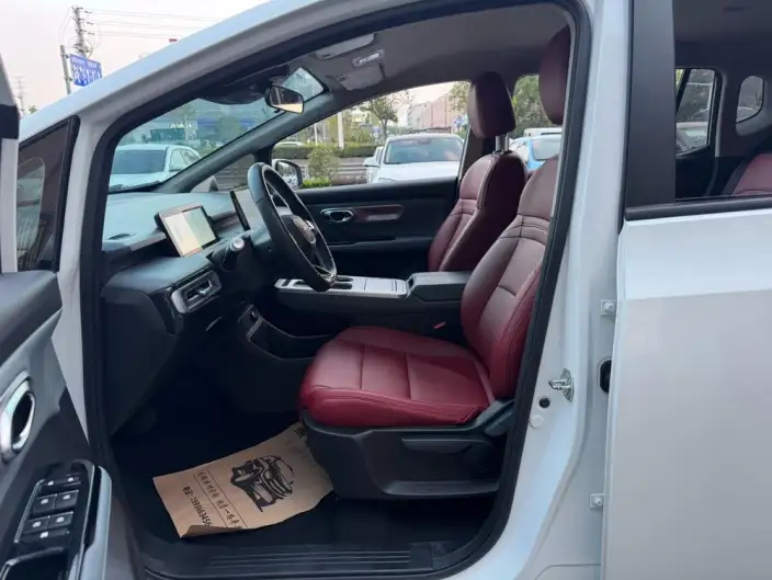 AION Y 2023 Model Plus 510 Smart Driving Edition – фото 10