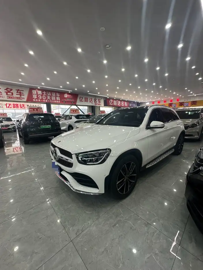 Mercedes-Benz GLC 2020 Model Facelift GLC 300 L 4MATIC Dynamic Model – фото 1