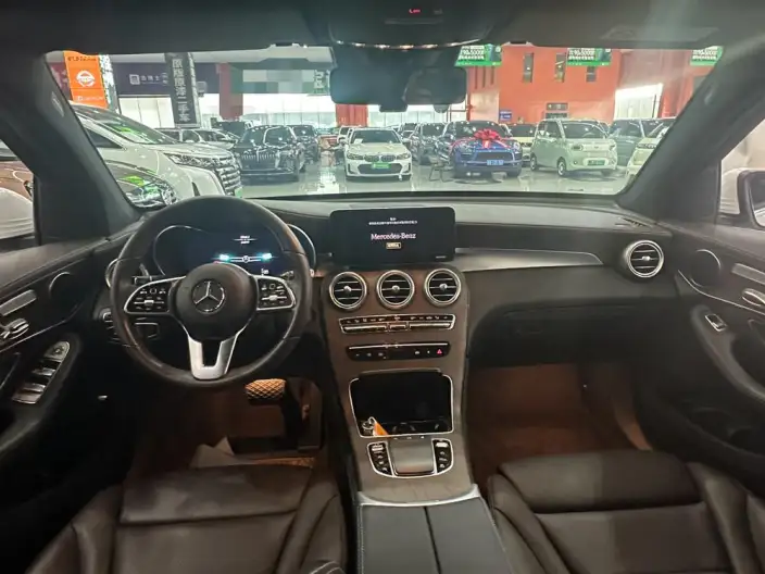 Mercedes-Benz GLC 2020 Model Facelift GLC 300 L 4MATIC Dynamic Model – фото 7