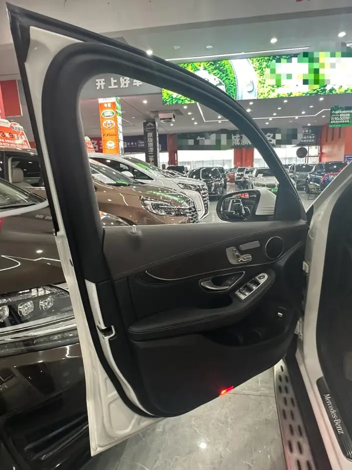 Mercedes-Benz GLC 2020 Model Facelift GLC 300 L 4MATIC Dynamic Model – фото 10