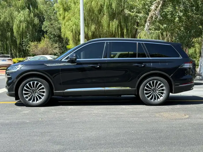 Aviator 2022 Model 3.0T V6 4WD Zunya Edition