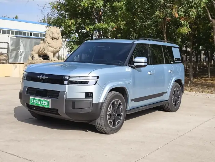 Titan 7 PHEV 2025 Model 200KM 2WD Max Edition – фото 1