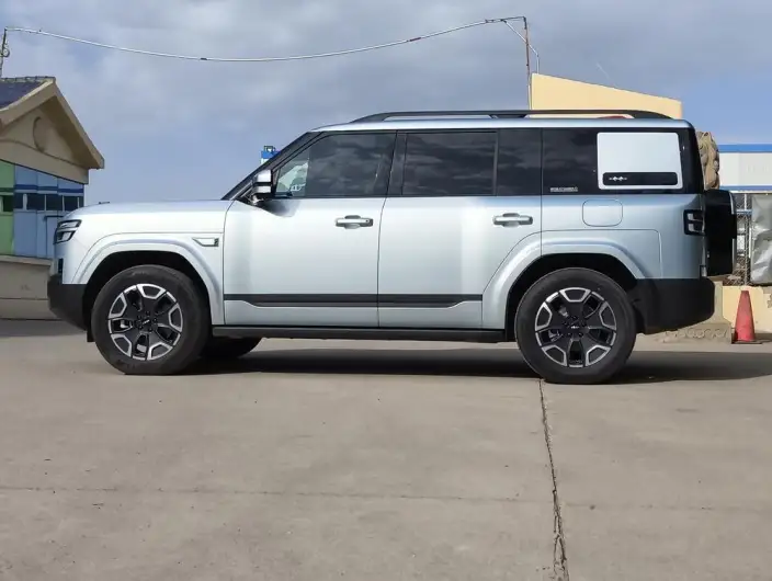 Titan 7 PHEV 2025 Model 200KM 2WD Max Edition – фото 4