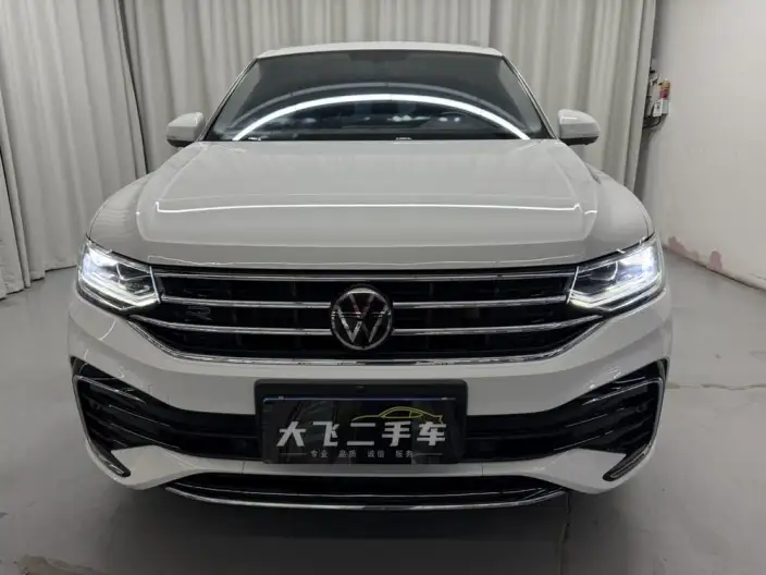 Volkswagen Tiguan L 2023 Model 330TSI 2WD R-Line Enjoy the version more – фото 2