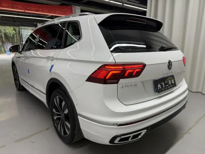 Volkswagen Tiguan L 2023 Model 330TSI 2WD R-Line Enjoy the version more – фото 4