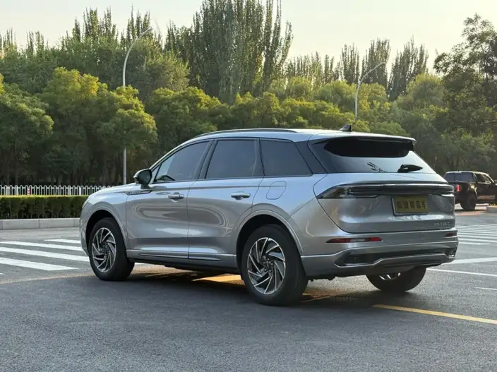 Lincoln Corsair 2024 Model 1.5T 2WD Exclusive Hybrid version – фото 5
