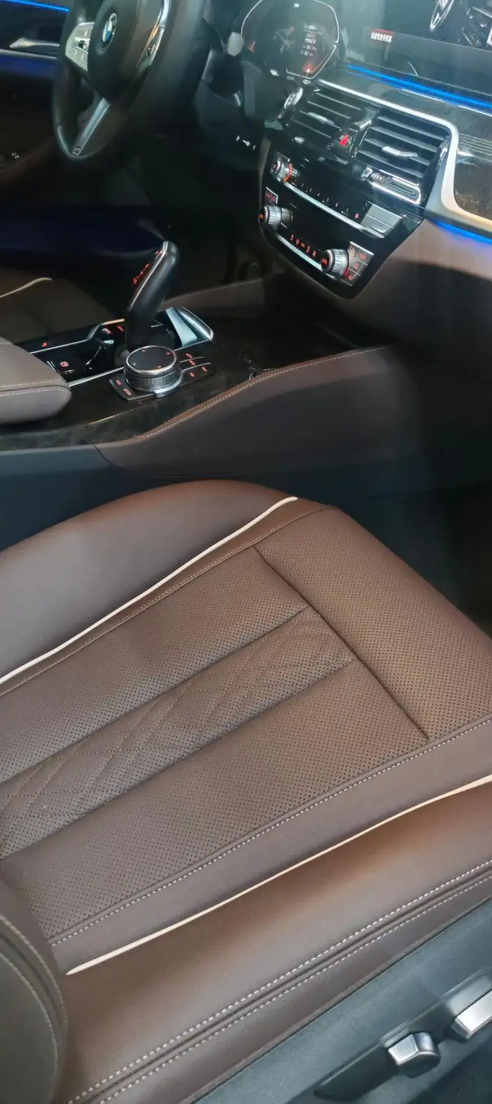 BMW 5 Series 2022 Model 525Li M Sports Set – фото 5