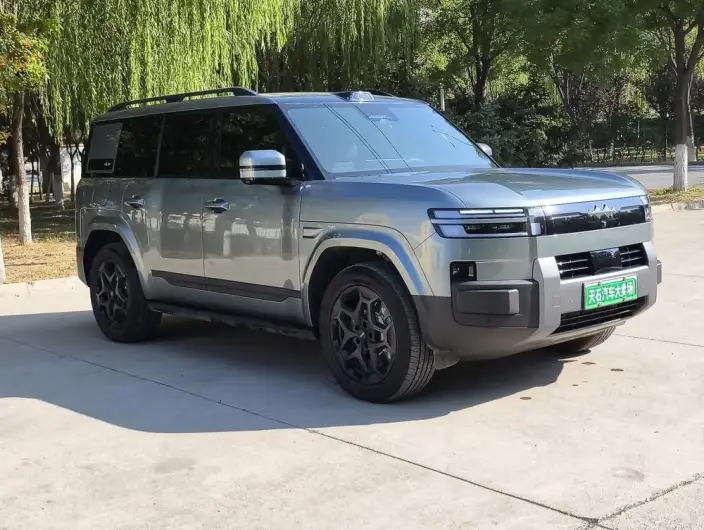 Titan 7 PHEV 2025 Model 190KM 4WD Ultra Edition