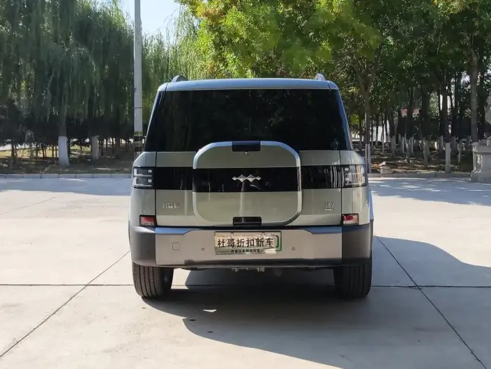 Titan 7 PHEV 2025 Model 190KM 4WD Ultra Edition – фото 6