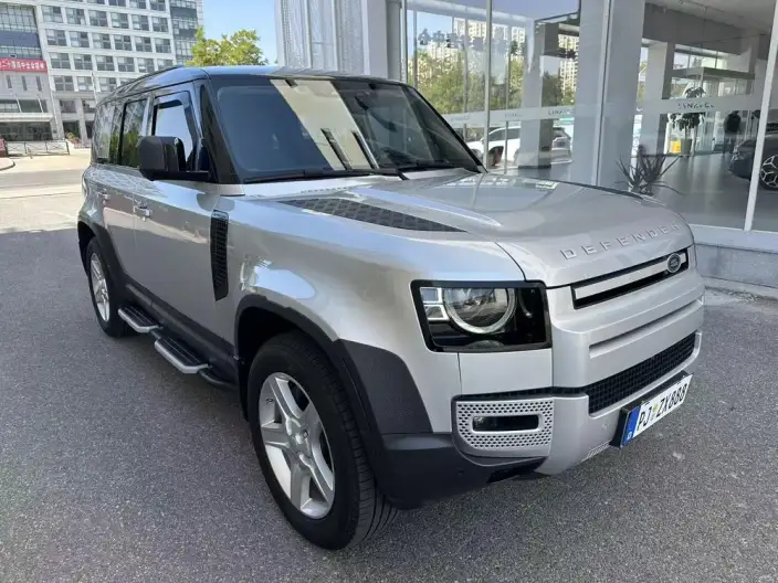 Land Rover Defender 2020 Model 110 P400 HSE – фото 3