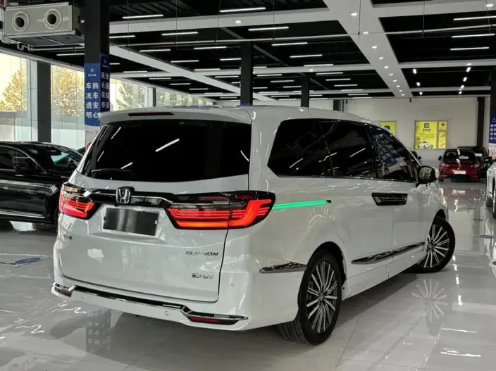 Honda Elysion 2024 Model 2.0L e:HEV Deluxe Edition – фото 6
