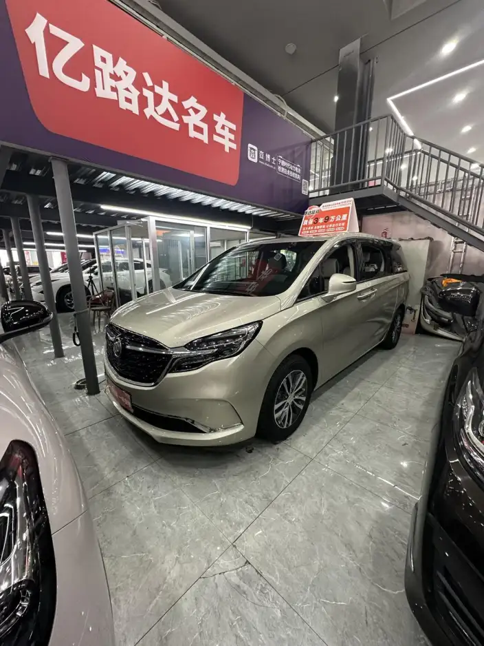 Buick GL8 2021 Model ES Luzun 653T Comfort Model – фото 10