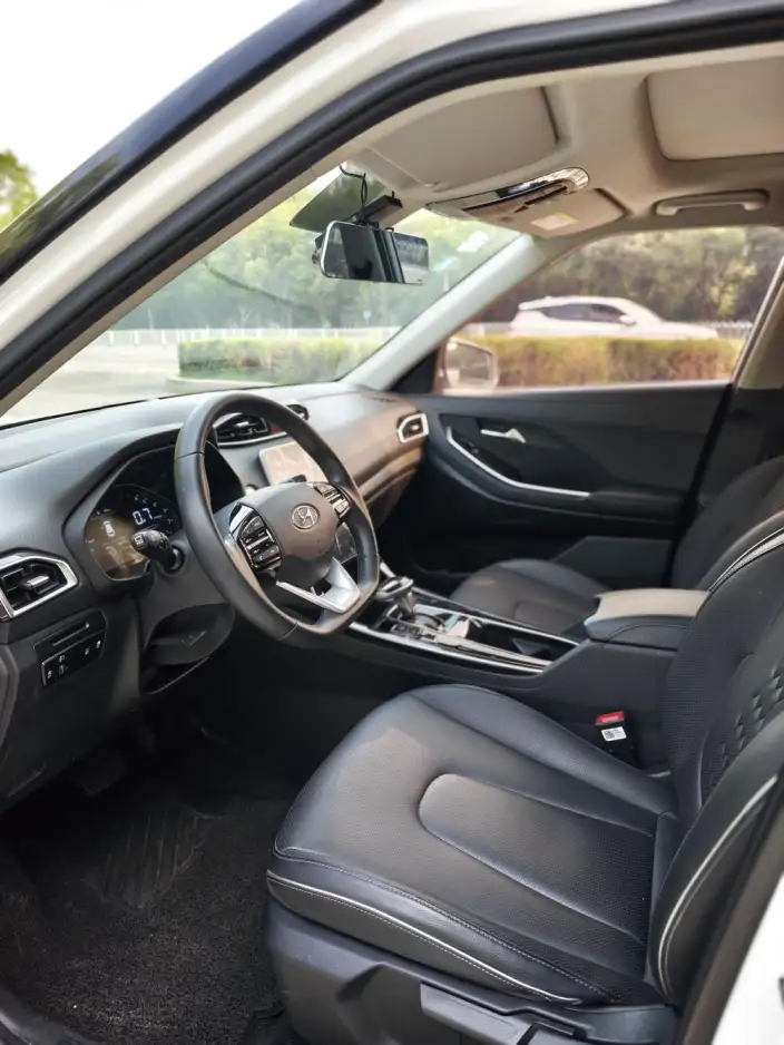 Hyundai ix25 2020 Model 1.5L CVT Smart Model – фото 8
