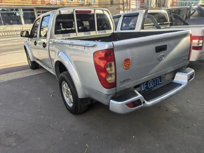 Wingle 5 2021 Model 2.4L Petrol 4WD Enterprising Model Large double row China VI 4K22D4M