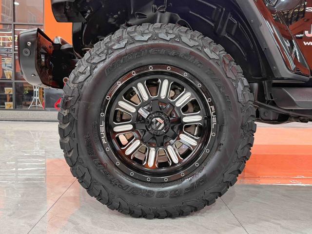 Jeep Wrangler 2019 2.0T Sahara 4-door China V – фото 20