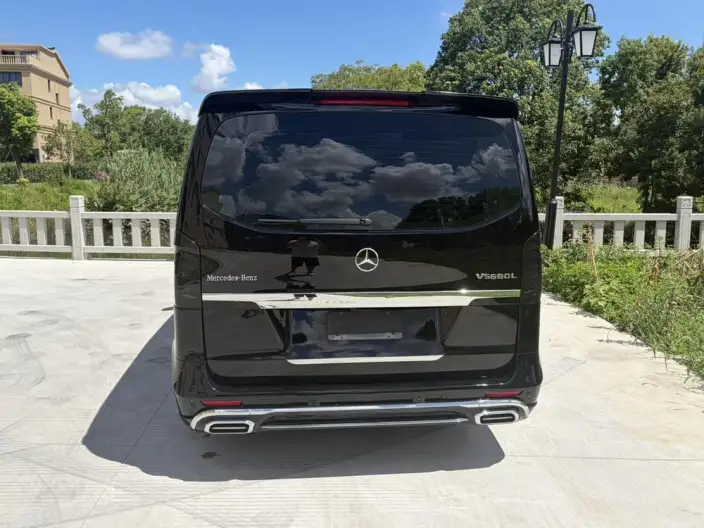 Viano 2023 Model 2.0T Elite Edition 7 seat – фото 4