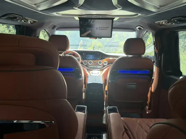 Viano 2023 Model 2.0T Elite Edition 7 seat – фото 8