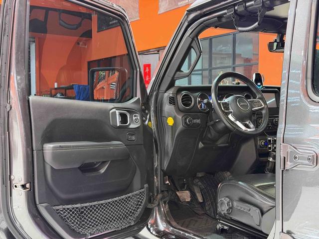 Jeep Wrangler 2019 2.0T Sahara 4-Door China VI – фото 10