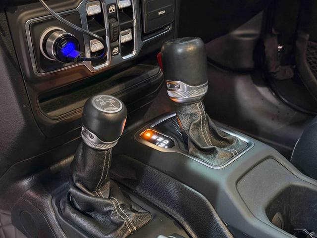 Jeep Wrangler 2019 2.0T Sahara 4-Door China VI – фото 12