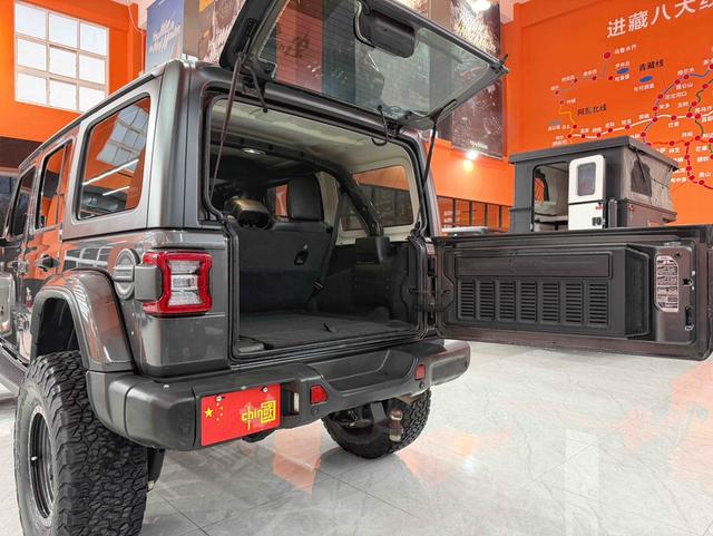Jeep Wrangler 2019 2.0T Sahara 4-Door China VI – фото 17