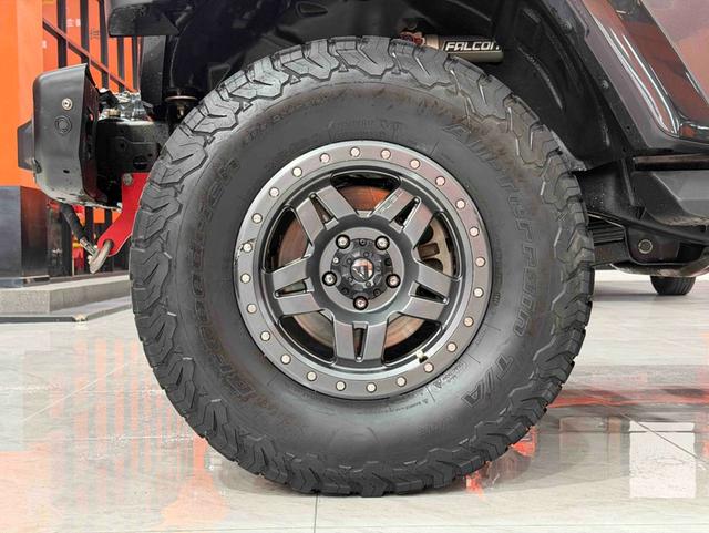 Jeep Wrangler 2019 2.0T Sahara 4-Door China VI – фото 19