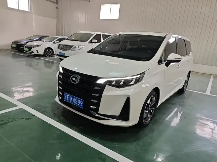 GAC Trumpchi M6 2021 Model 270T Automatic Deluxe Edition 7 seat – фото 1