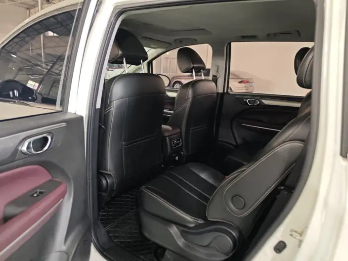 GAC Trumpchi M6 2021 Model 270T Automatic Deluxe Edition 7 seat – фото 9