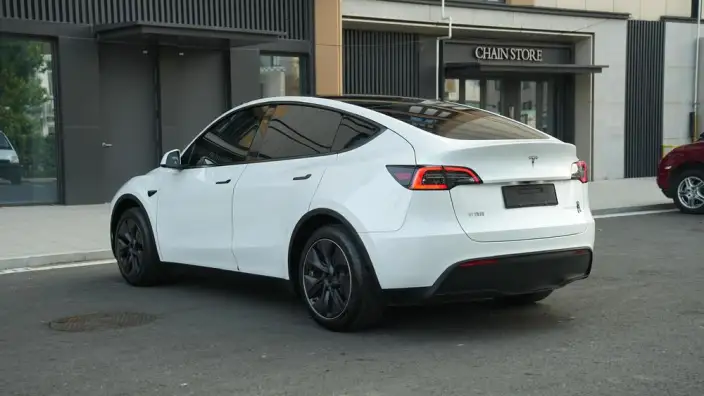 Model Y 2024 Model Rear-wheel drive version – фото 4