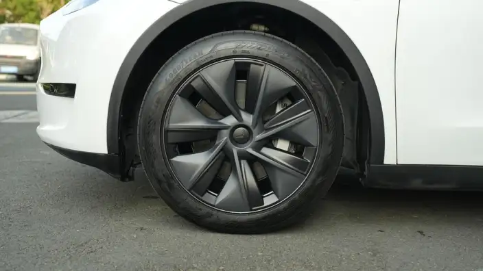 Model Y 2024 Model Rear-wheel drive version – фото 9