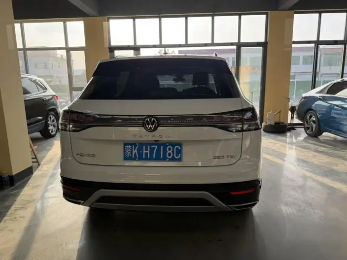 Volkswagen Tayron 2023 Model 280TSI 2WD Luxury Plus Advanced version – фото 5