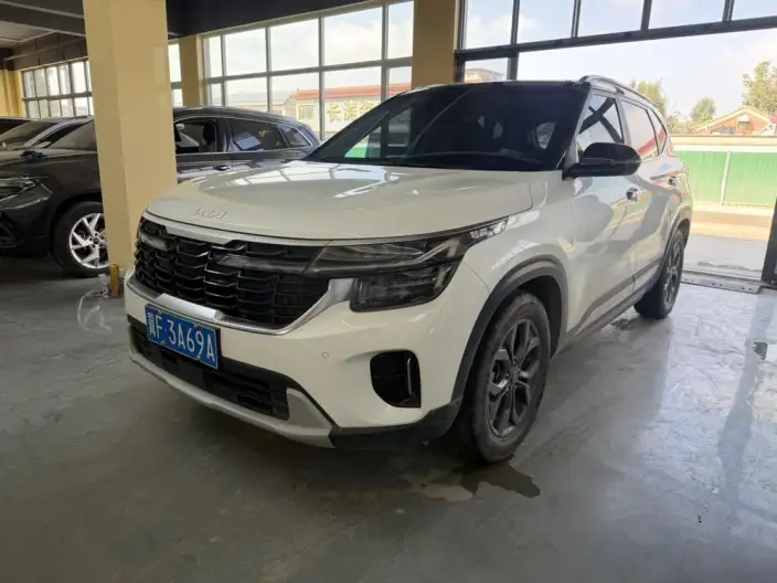 Kia Seltos 2023 Model 1.5L IVT Deluxe Edition
