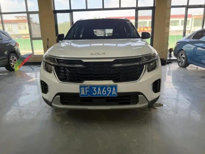 Kia Seltos 2023 Model 1.5L IVT Deluxe Edition