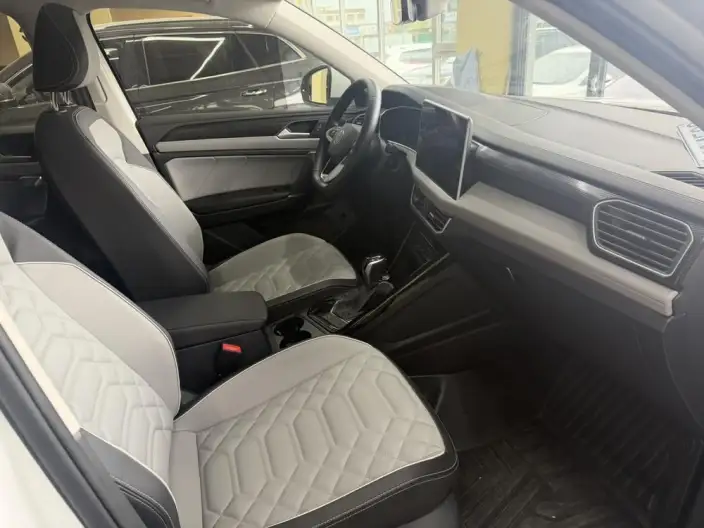 Volkswagen Tayron 2023 Model 280TSI 2WD Luxury Plus Advanced version – фото 6