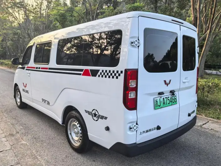 Wuling Yangguang 2026 Model 440km Passenger car Edition Comfort Model 6 seat