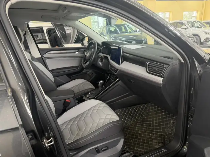 Volkswagen Tayron 2023 Model 280TSI 2WD Luxury Plus Advanced version – фото 8