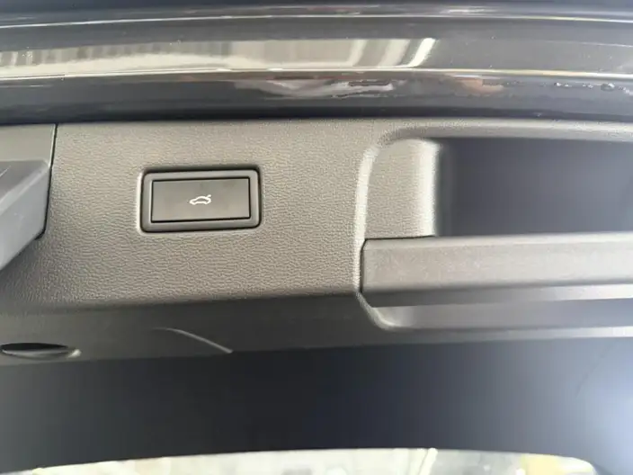 Volkswagen Tayron 2023 Model 280TSI 2WD Luxury Plus Advanced version – фото 9