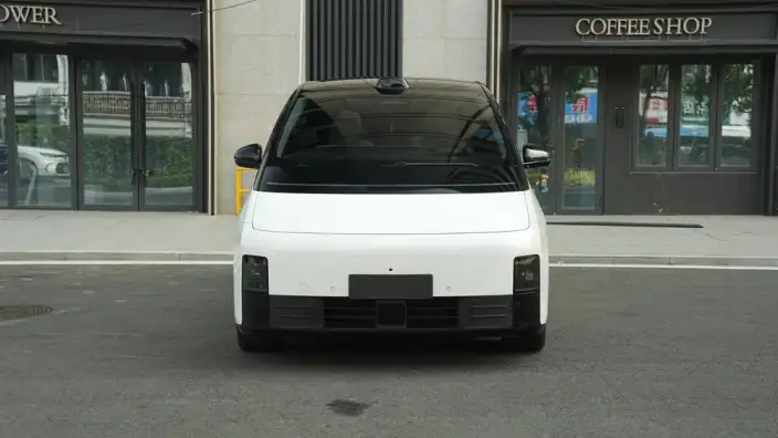 Li Auto MEGA 2024 Model Ultra Edition – фото 2